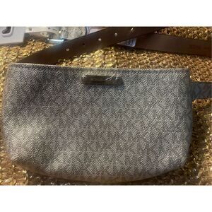 *SALE* Michael Kors Gold Logo Leather Belt Bag NEW w/Tags $78